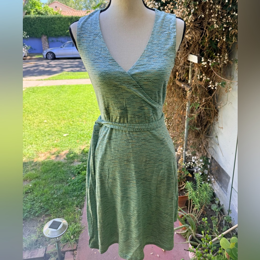 Toad&Co Mint Green Sleeveless Wrap Midi Dress